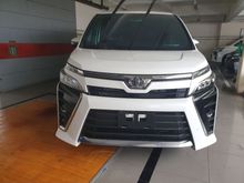 2021 Toyota Voxy 2,0 Base Spec Wagon