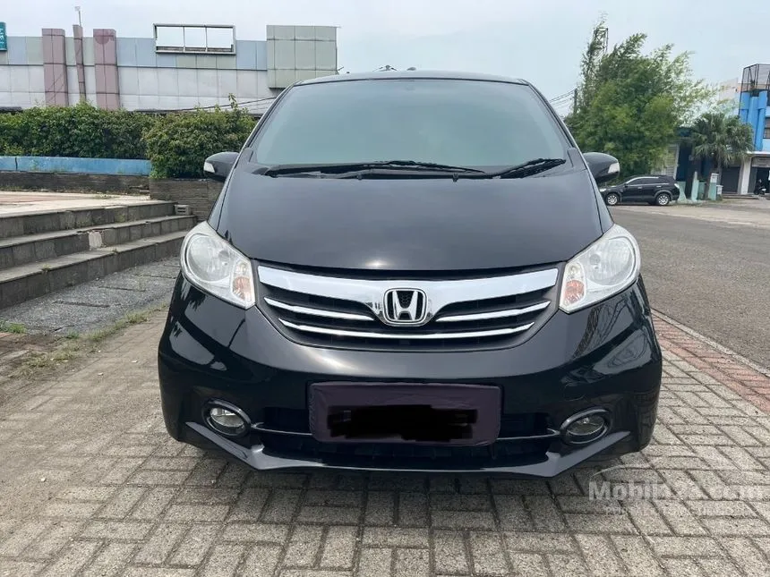 Jual Mobil Honda Freed 2014 E 1.5 di Jawa Barat Automatic MPV Hitam Rp 137.000.000