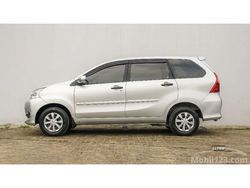 2018 Daihatsu Xenia R MPV