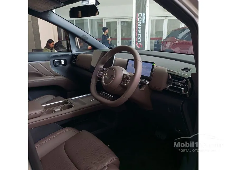 2026 Wuling Darion CE MPV