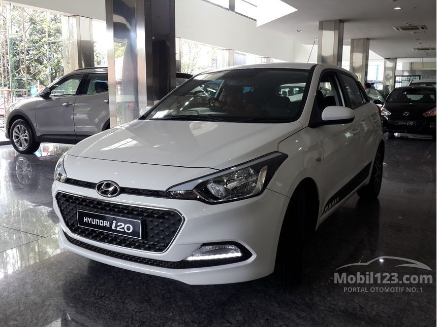 Jual Mobil Hyundai I20 2018 Gl 1.4 Di Banten Automatic Hatchback Putih Rp 263.000.000 - 4537073 - Mobil123.Com