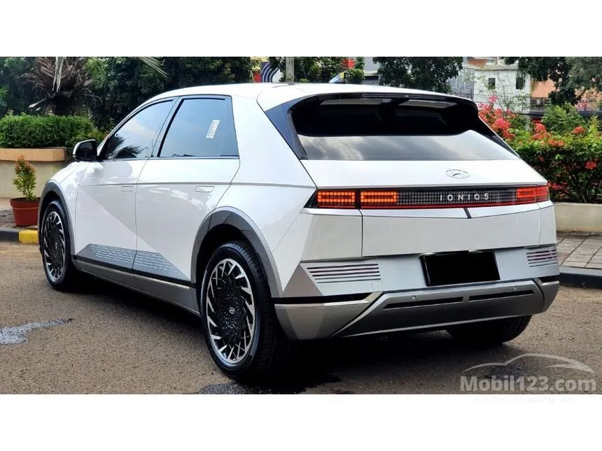Jual Mobil Hyundai IONIQ 5 2022 Long Range Signature di DKI Jakarta ...