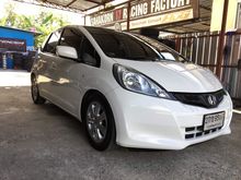 2013 Honda Jazz 1.5 (ปี 08-14) V i-VTEC Hatchback AT