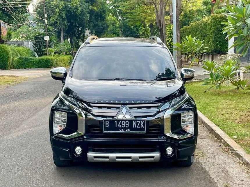 Jual Mobil Mitsubishi Xpander 2020 CROSS Premium Package 1.5 di DKI Jakarta Automatic Wagon Hitam Rp 220.000.000