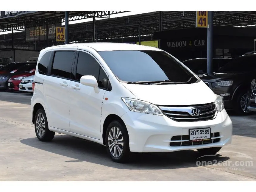 2014 Honda FREED SE Wagon
