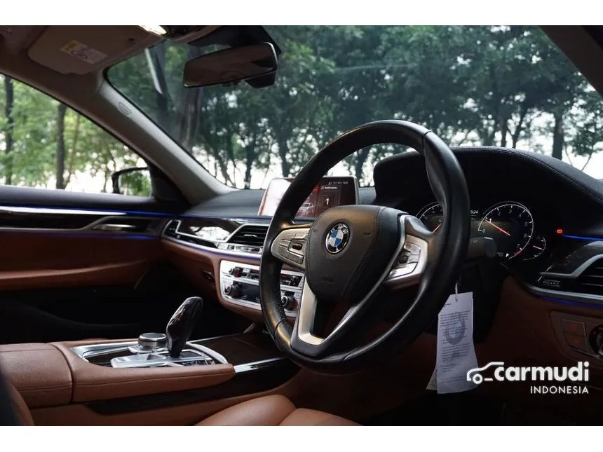 2019 BMW 730Li Sedan