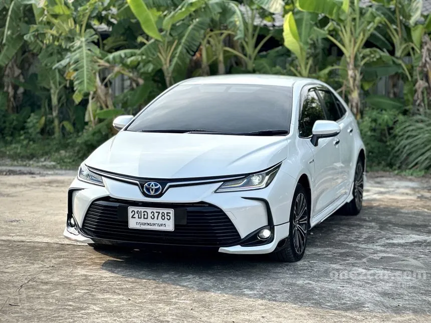 2022 Toyota Corolla Altis Hybrid Premium Sedan