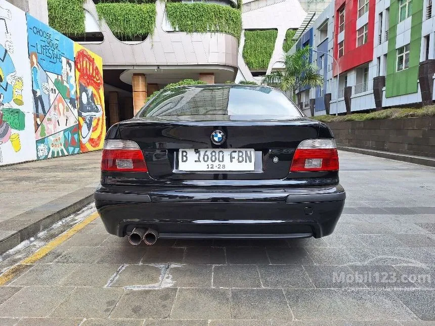 1997 BMW 528i E39 2.8 Automatic Sedan