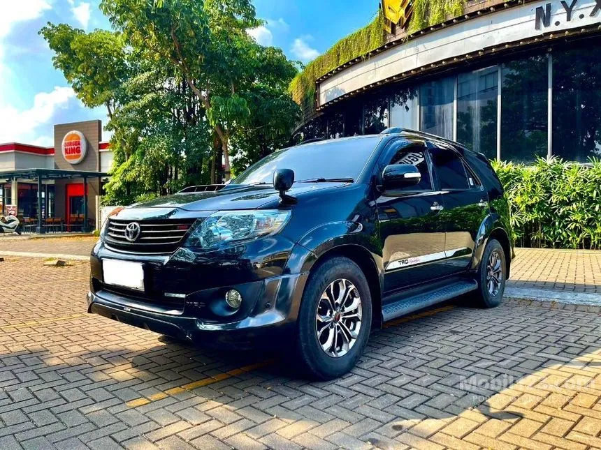 Jual Mobil Toyota Fortuner 2013 G TRD 2.5 di Jawa Barat Automatic SUV Hitam Rp 242.500.000