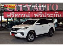2018 Toyota Fortuner 2.4 (ปี 15-18) V SUV