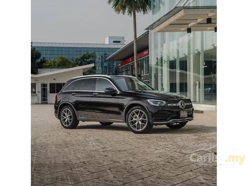 2020 Mercedes-Benz GLC300 4MATIC AMG Line SUV