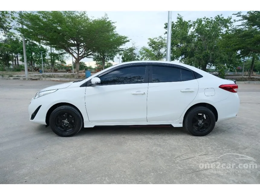 2018 Toyota Yaris Ativ E Sedan