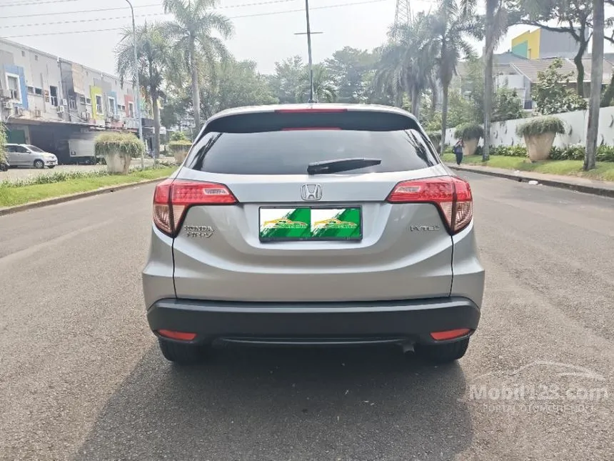 2016 Honda HR-V E SUV