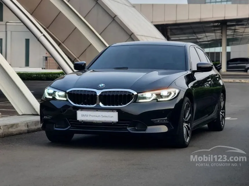 Jual Mobil BMW 320i 2019 Sport 2.0 di Banten Automatic Sedan Hitam Rp 625.000.000
