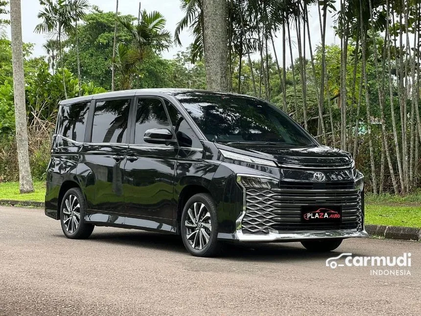 Jual Mobil Toyota Voxy 2022 2.0 di DKI Jakarta Automatic Wagon Hitam Rp 454.000.000