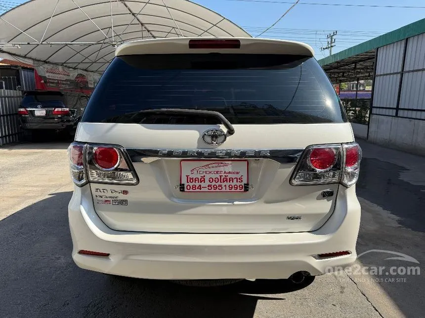 2012 Toyota FORTUNER V SUV