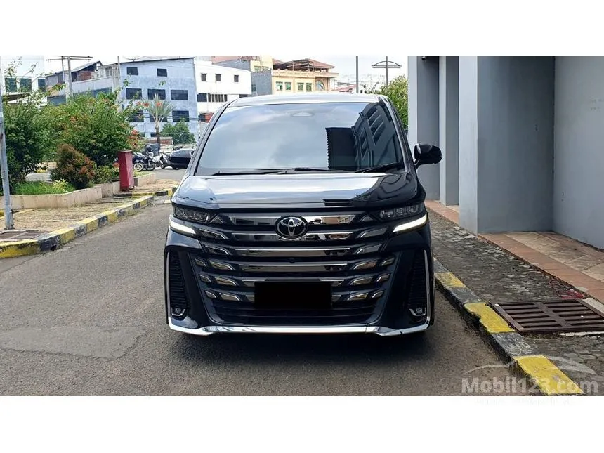 2024 Toyota Vellfire HEV VIP (Premium Color) MPV
