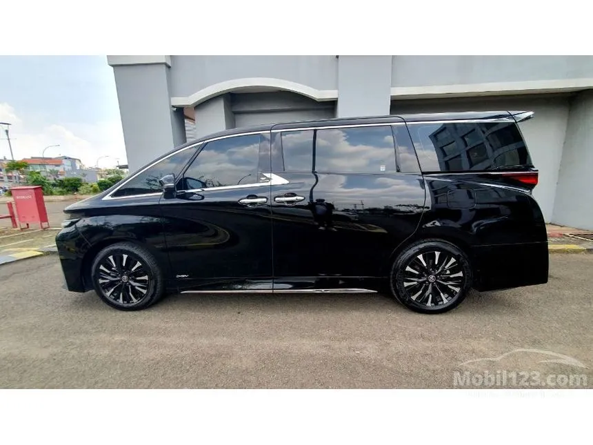 2024 Toyota Vellfire HEV VIP (Premium Color) MPV