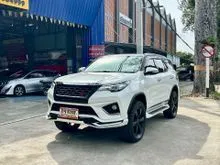 2017 Toyota FORTUNER 2.8 (ปี 15-25) TRD Sportivo (Blacktop) 4WD SUV