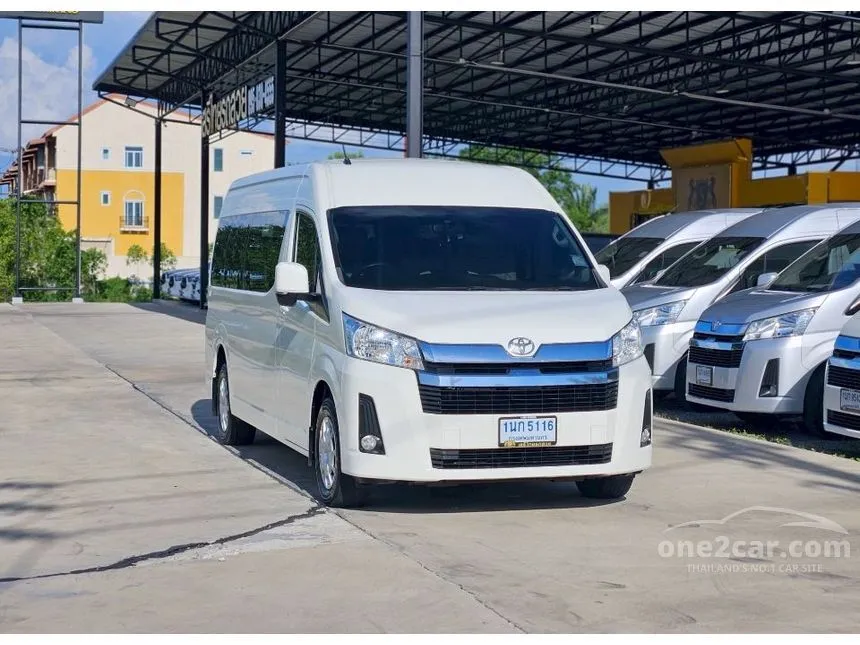 2020 Toyota Commuter Van