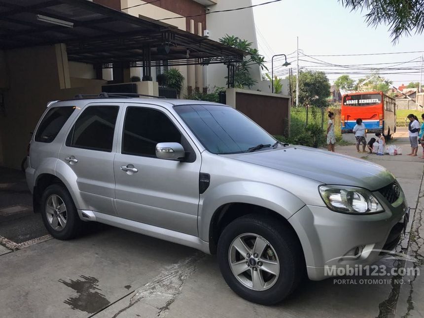 Jual Mobil Ford Escape 2010 Limited 4x2 2.3 di DKI Jakarta 