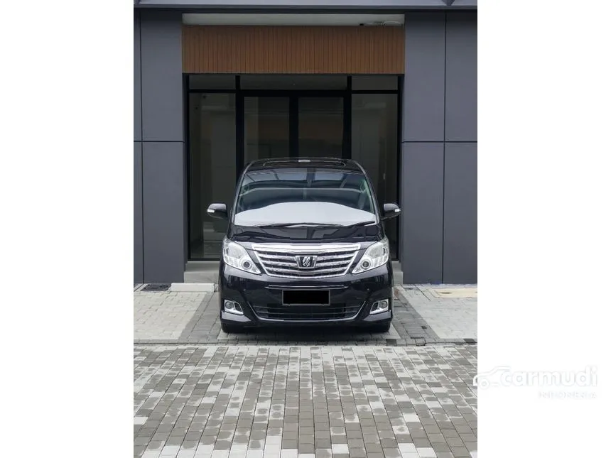 2013 Toyota Alphard G MPV