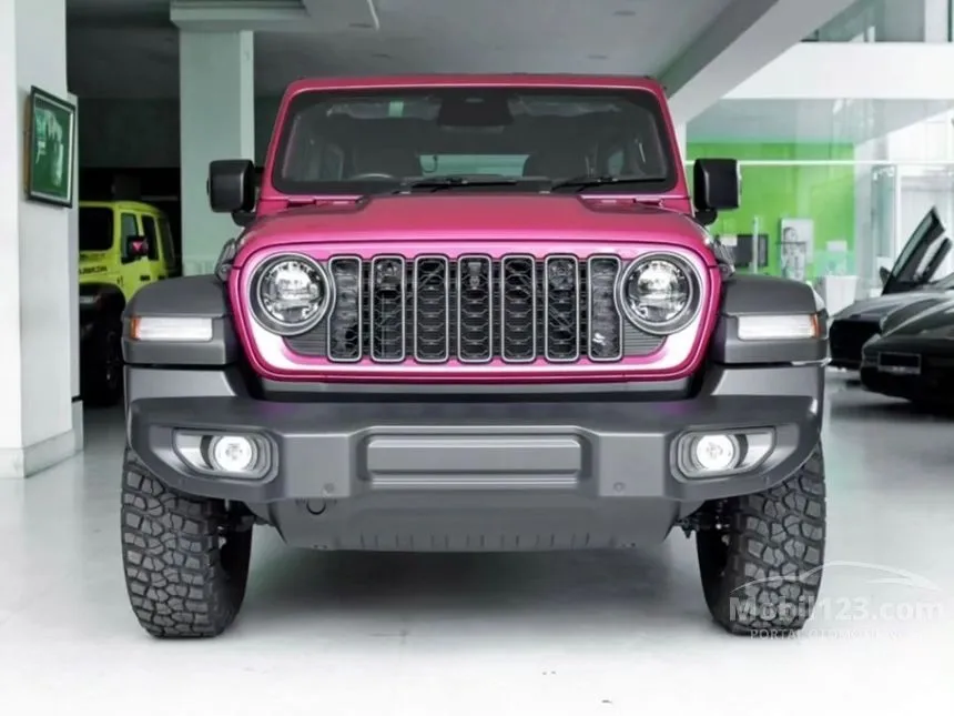 Jual Mobil Jeep Wrangler 2024 Rubicon Unlimited 2.0 di Jawa Barat Automatic SUV Lainnya Rp 2.399.000.000