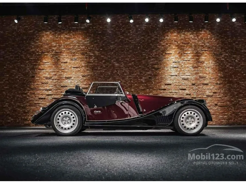 2024 Morgan Plus Six Convertible