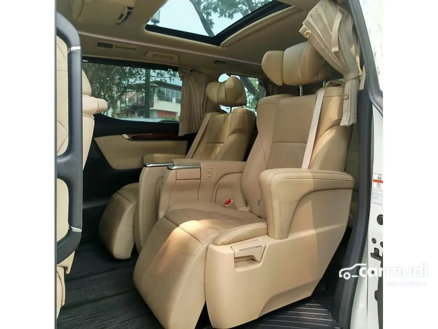 2015 Toyota Alphard G Van Wagon