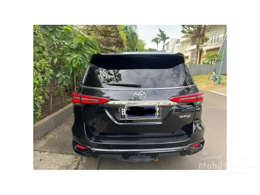 2022 Toyota Fortuner GR Sport 4X2 SUV