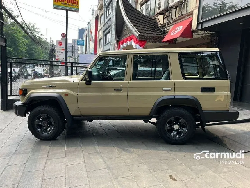 2024 Toyota Land Cruiser 70 GXL SUV