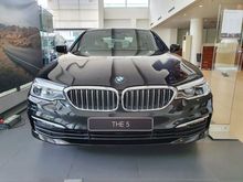 BMW 520i 2.0 LUXURY SEDAN DP 50 juta