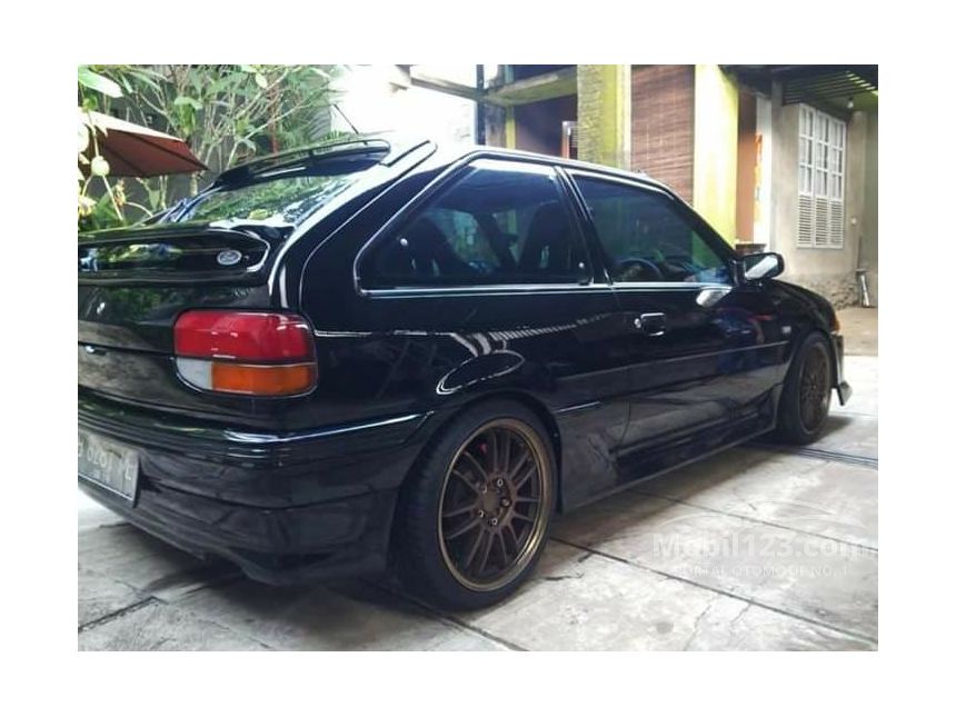 Jual Mobil  Ford  Laser  1997  1 6 1 6 di DKI Jakarta Manual 