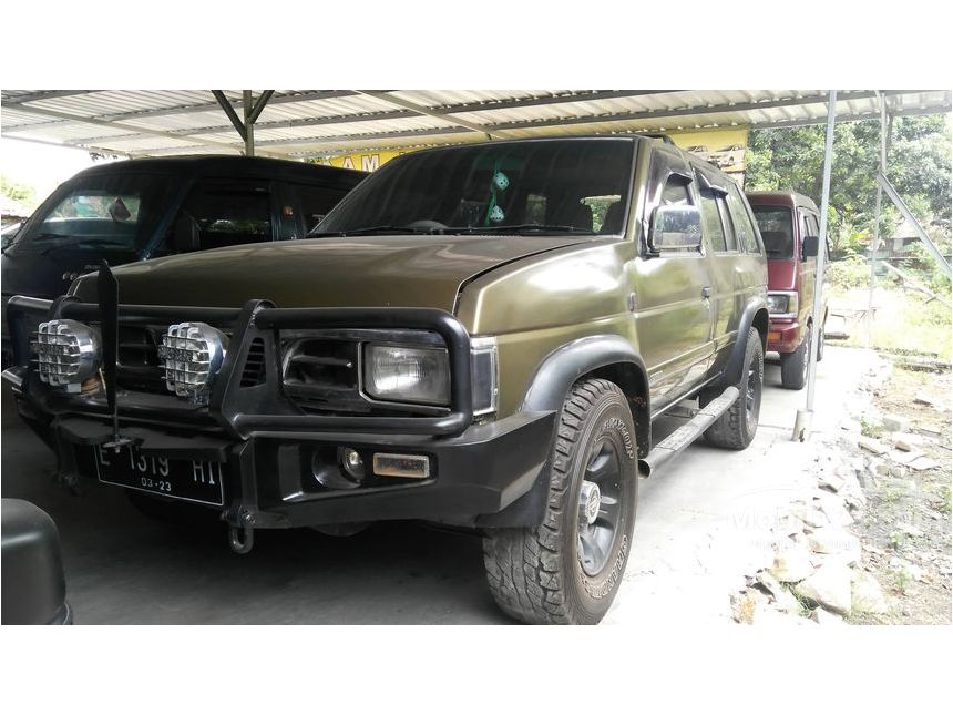 Jual Mobil Nissan Terrano 2001 Spirit 2.4 di Jawa Barat Jual Mobil Nissan Terrano 2001 Spirit 2.4 di Jawa Barat