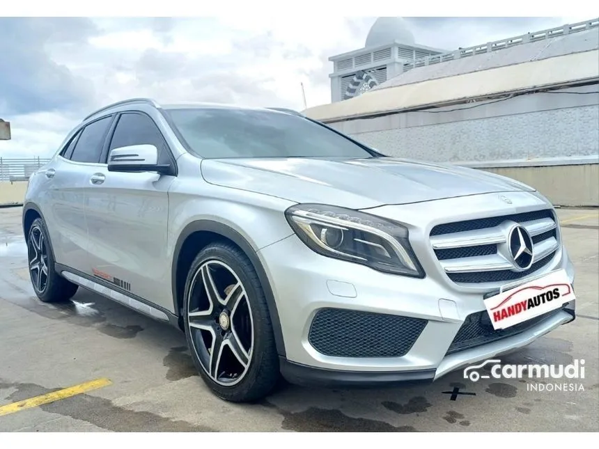 2014 Mercedes-Benz GLA200 Urban SUV