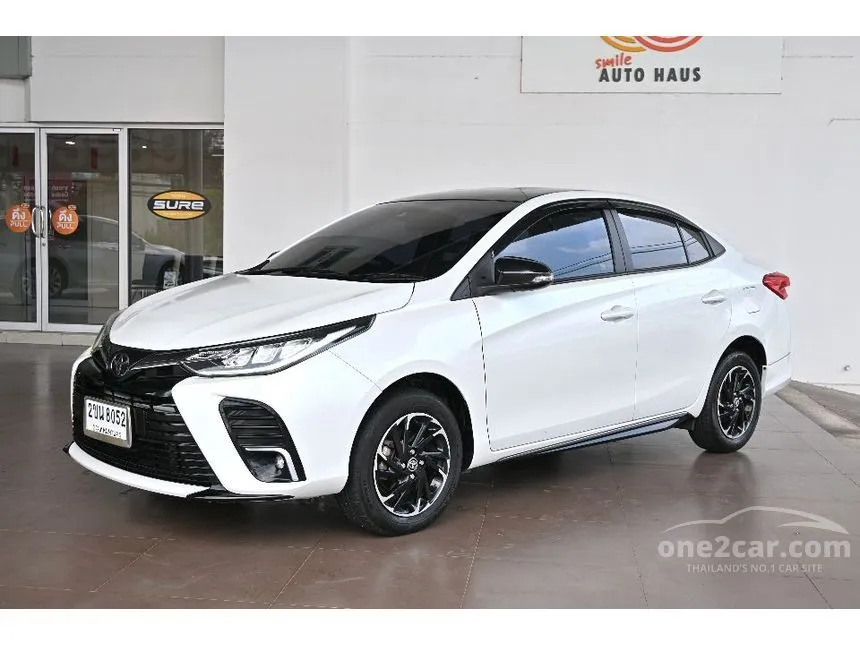 2022 Toyota Yaris Ativ Sport Premium Sedan