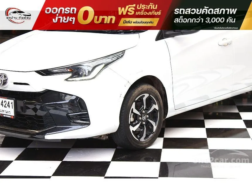2023 Toyota YARIS Smart Hatchback