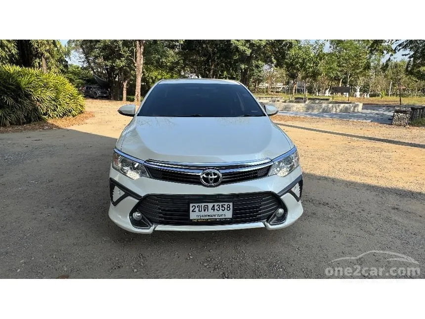 2016 Toyota CAMRY G Extremo Sedan