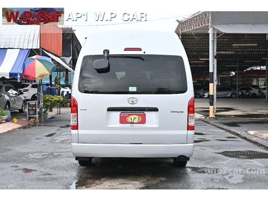 2019 Toyota HIACE D4D Van