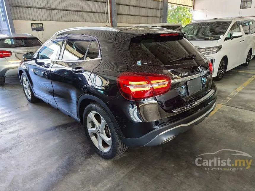 2017 Mercedes-Benz GLA180 SUV