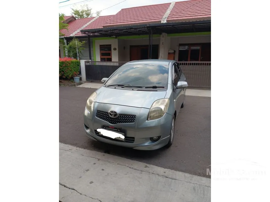 Jual Mobil Toyota Yaris 2007 E 1.5 di Jawa Barat Manual Hatchback Silver Rp 83.000.000