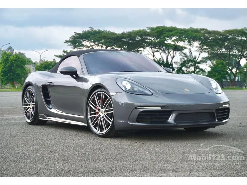 2021 Porsche 718 Boxster S Convertible