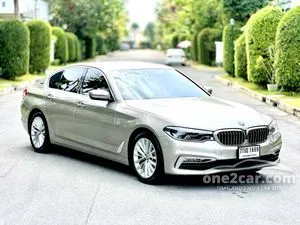 2018 BMW 530e 2.0 Luxury Sedan