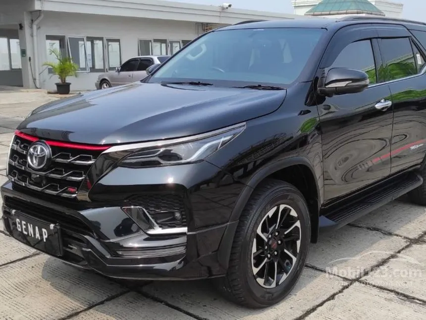 Jual Mobil Toyota Fortuner 2021 TRD 2.4 di DKI Jakarta Automatic SUV Hitam Rp 460.000.000