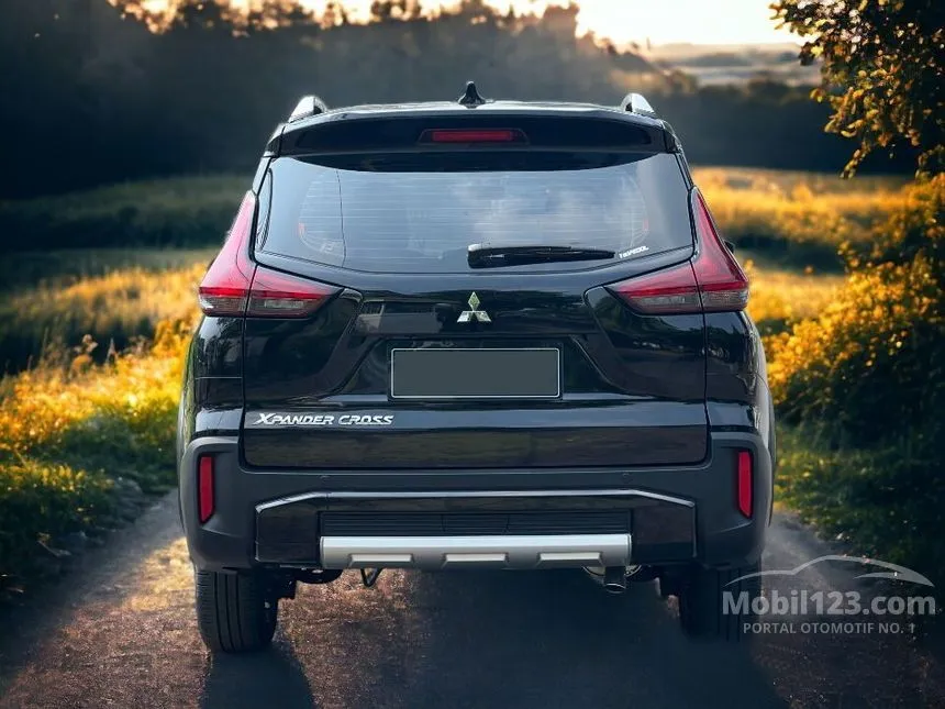 2021 Mitsubishi Xpander CROSS Premium Package Wagon