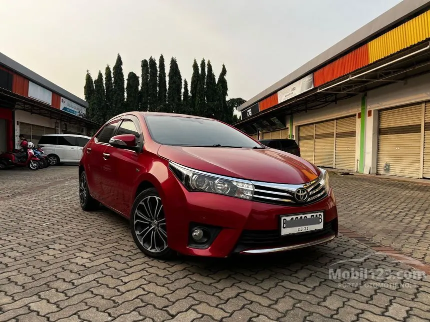 2015 Toyota Corolla Altis V Sedan