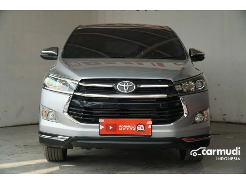 Jual Mobil Toyota Innova Venturer 2018 2.4 di Jawa Barat Automatic Wagon Abu