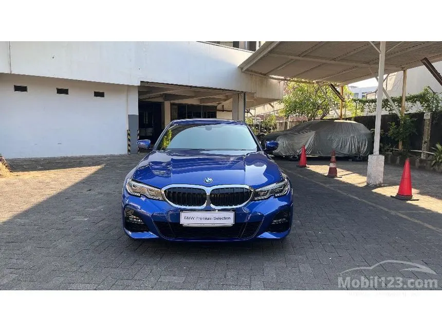 2021 BMW 330i M Sport Sedan