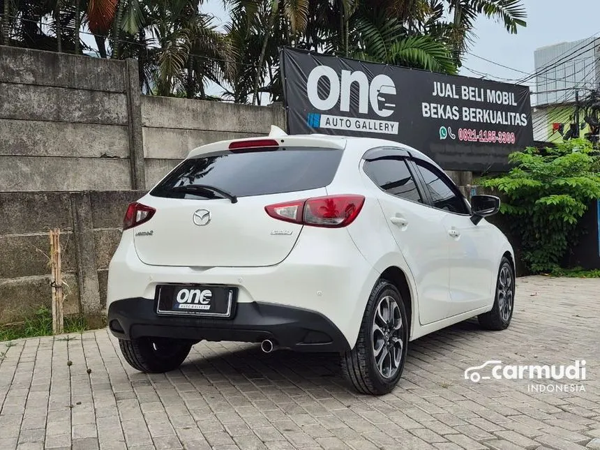 2017 Mazda 2 R Hatchback