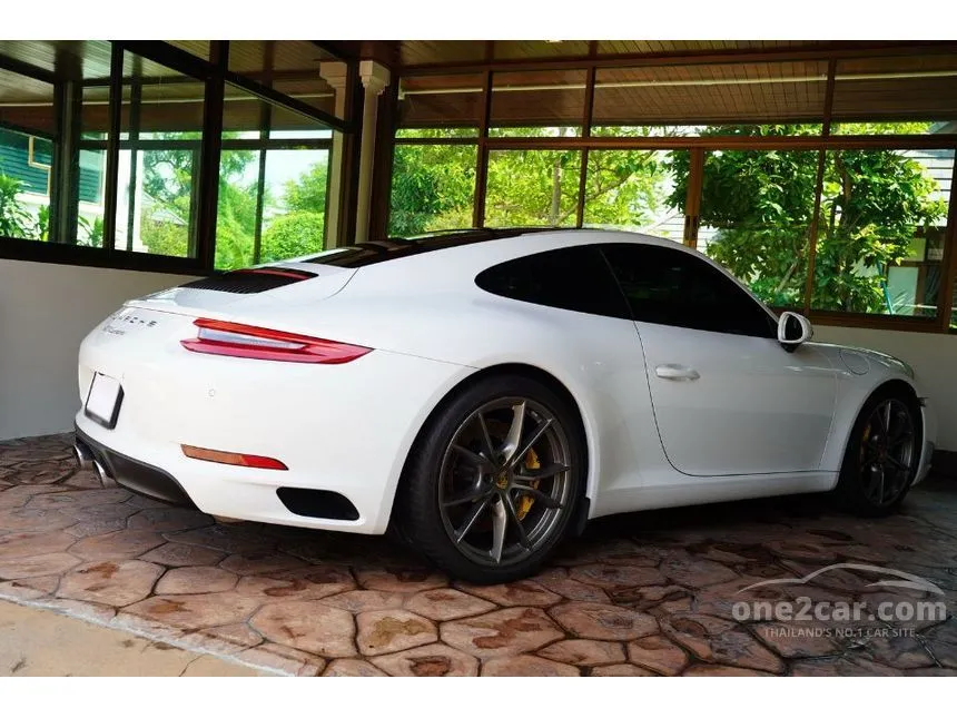 2018 Porsche 911 Carrera Coupe